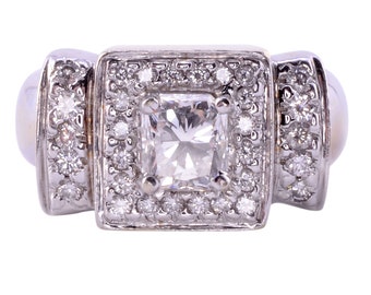 1.08 Carat Fashion Cluster Diamond Ring with 30 Smaller Diamonds