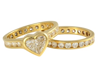 18K Yellow Gold Heart Diamond Wedding Set - Estate Bridal Set - Heart Diamond Engagement Ring and Wedding Band