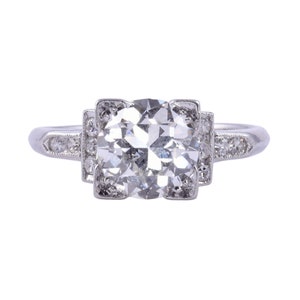 Art Deco Platinum 1.95 Carat Center Diamond Engagement Ring