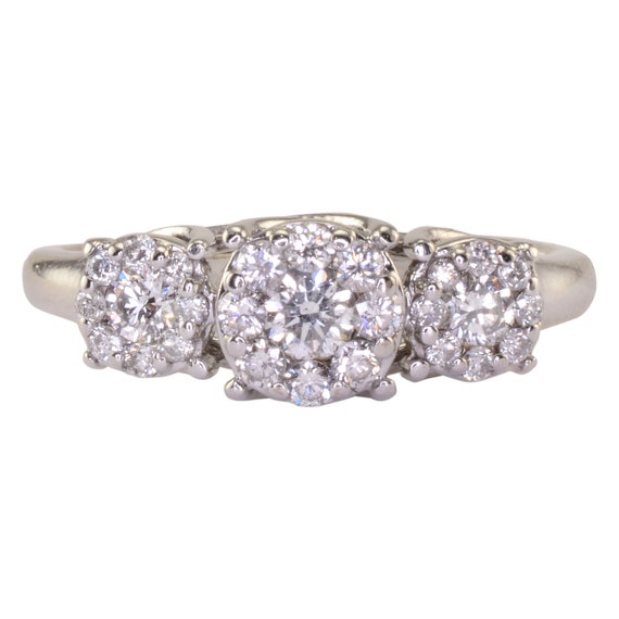 0.85 CTW Diamond 18K White Gold Ring - Size 5 - image 1