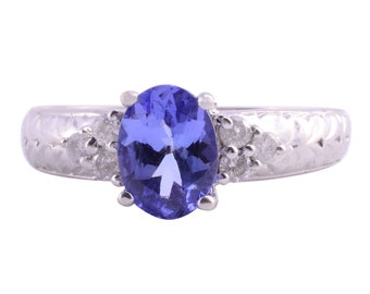 Oval Tanzanite White Gold Ring