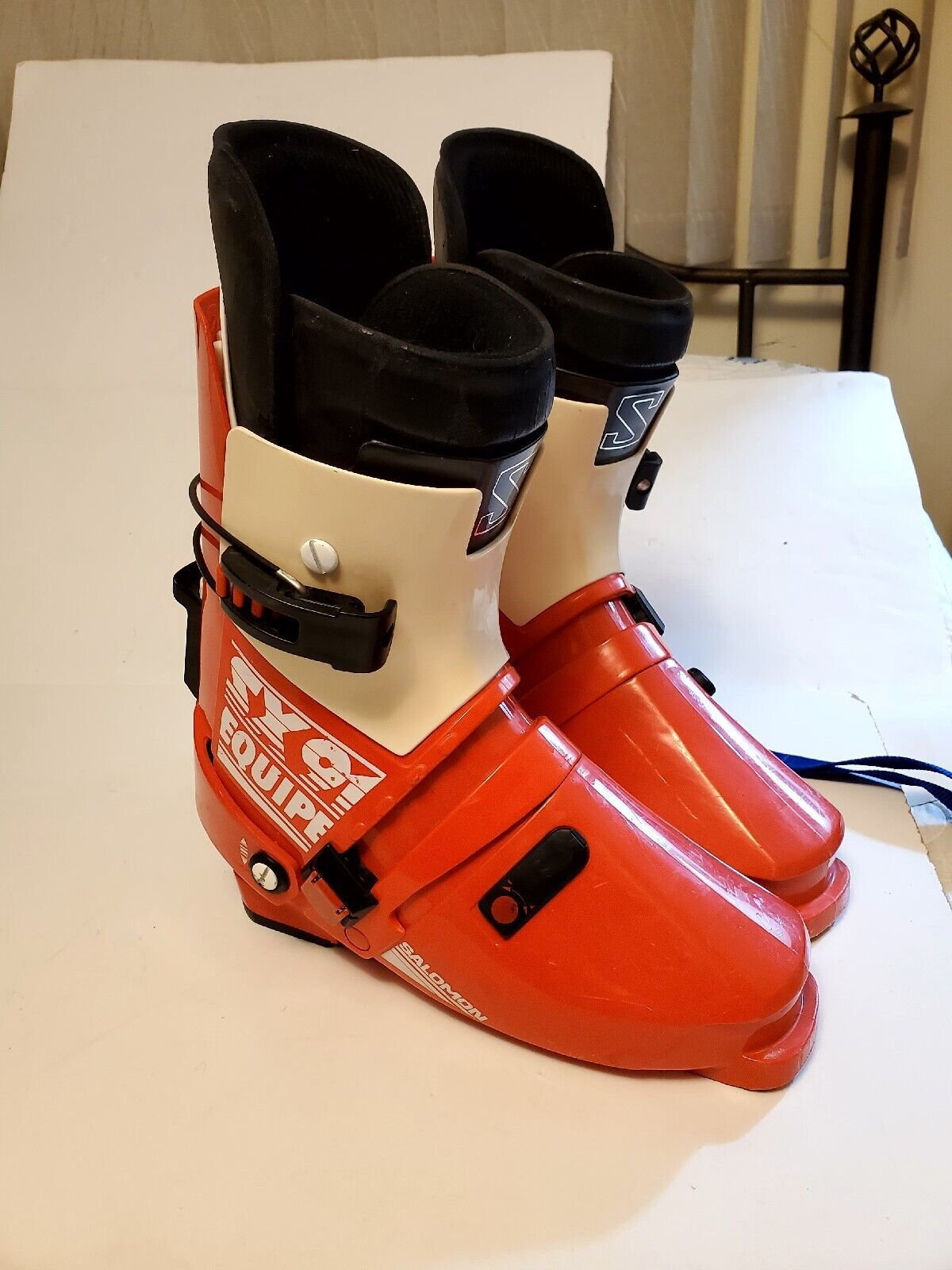 Vintage Salomon Downhill Ski Boots Equipe SX91 Rear Entry Vintage Salomon Downhill Ski Boots Equipe SX91 Rear Entry