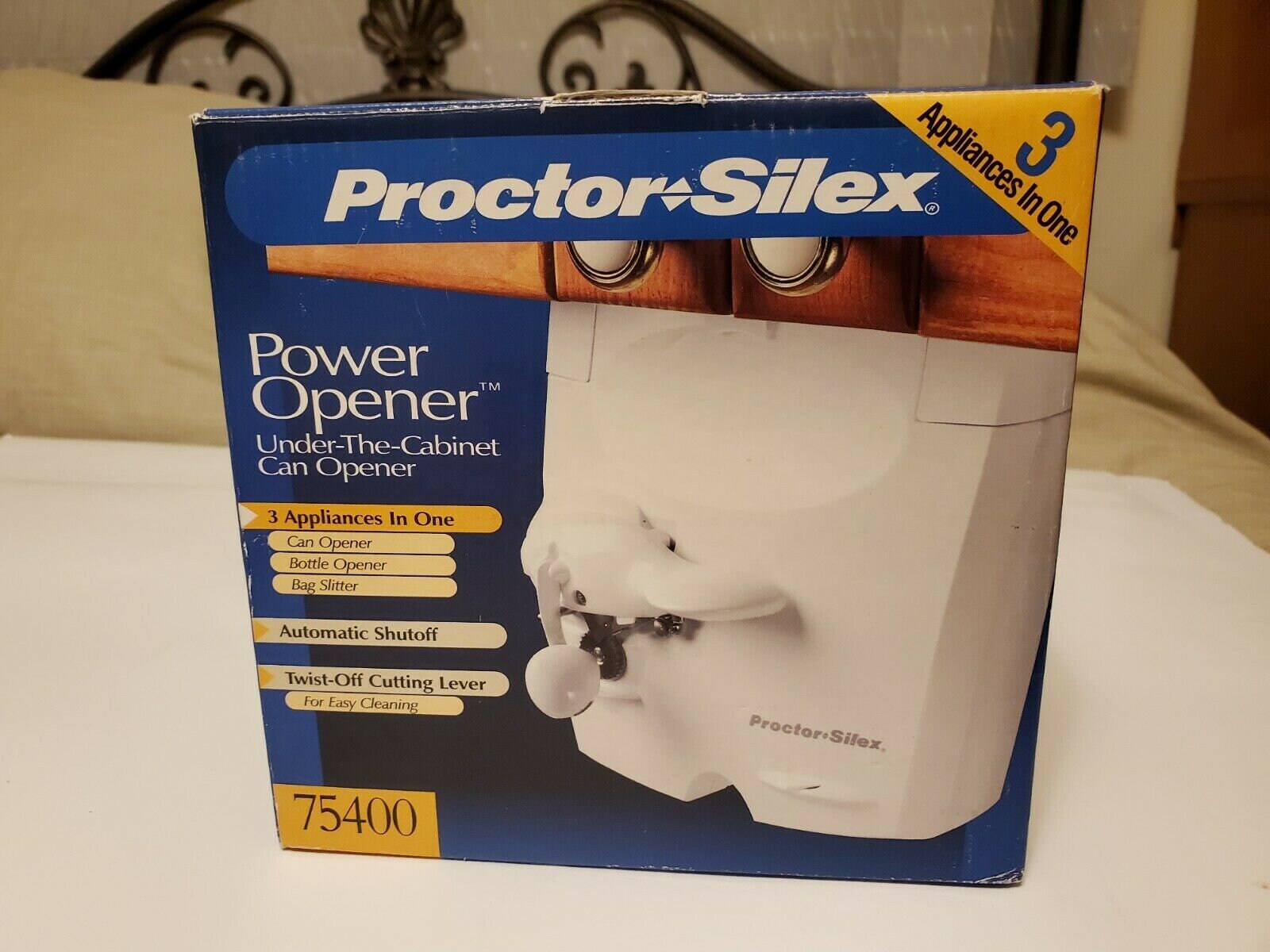 Proctor Silex Under Cabinet Can Opener 
