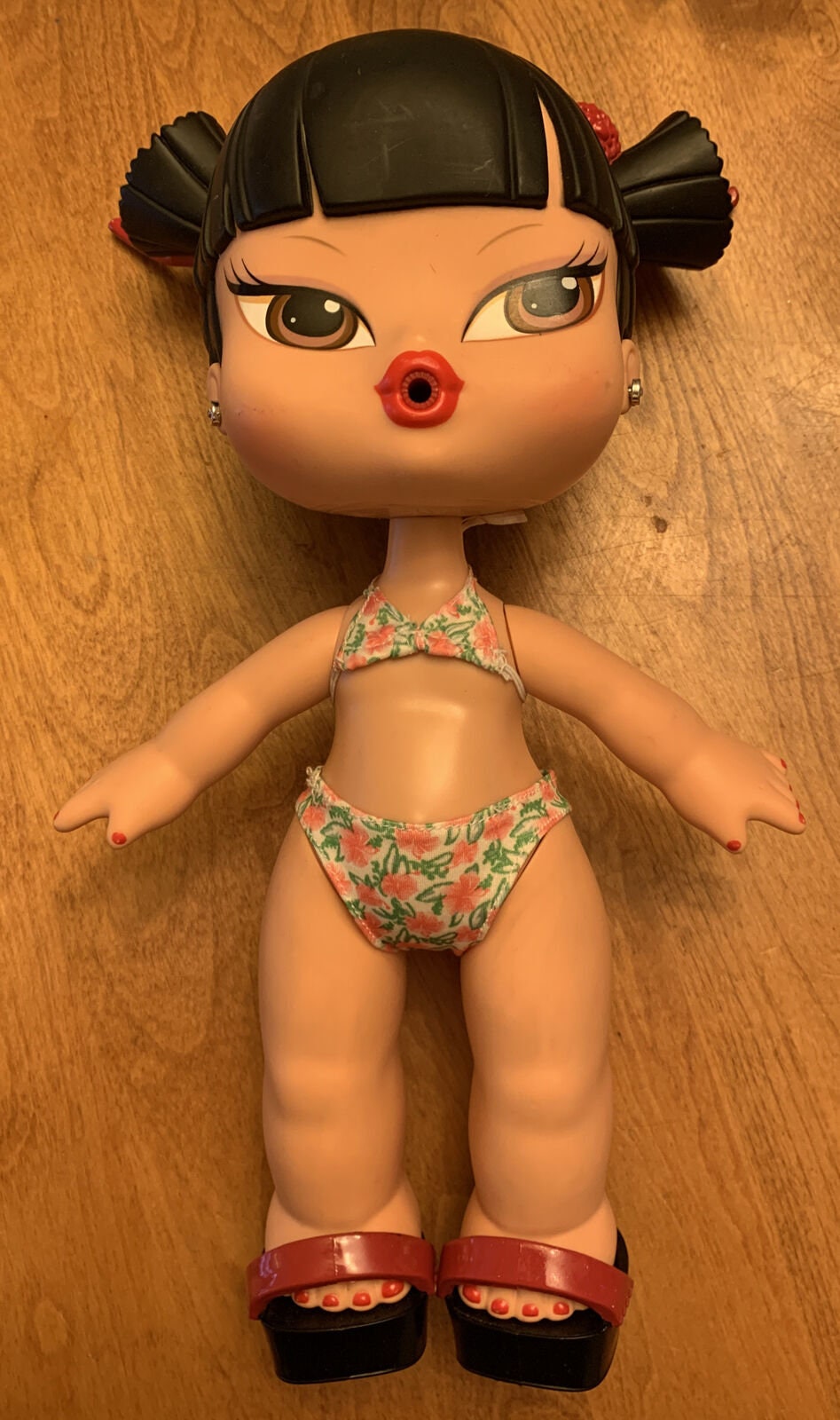 Bratz Big Babyz Bubble Trouble Jade Vintage Large Doll Bikini Shoes 