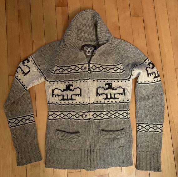 tna wool sweater