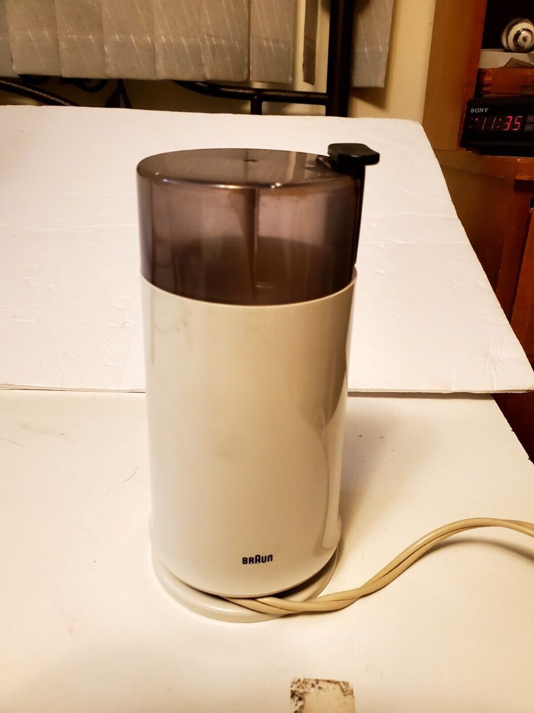 Vintage Braun Aromatic Ksm2 4041 Coffee Bean Grinder Nut Mill off White