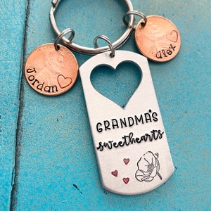 Personalized Grandma Keychain, Mothers Day Gift For Granny Nana Mimi, Hand Stamped Grammy Keyring, Grandmother Penny Gift