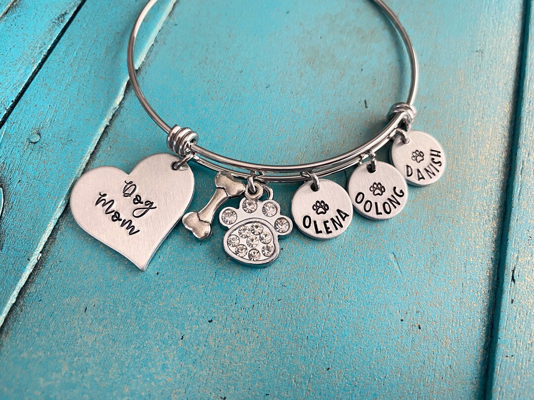 Personalized Dog Mom Bangle Bracelet, Dog Mom Mothers Day Gift, Animal