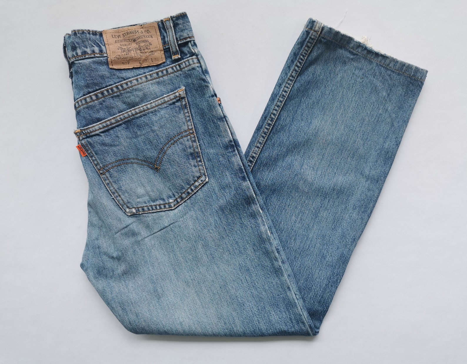 levis 607 orange tab
