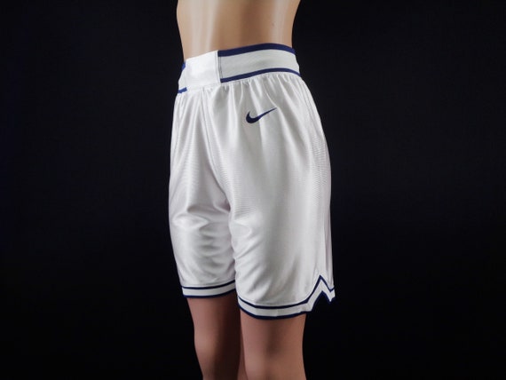 short nike vintage