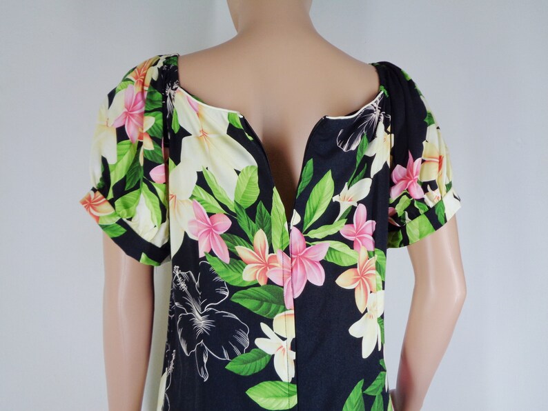 Two Palms Dress Vintage Two Palms Dress Vintage Two Palms Made In Hawaii Women Floral Hawaiian Dress Size Women XL