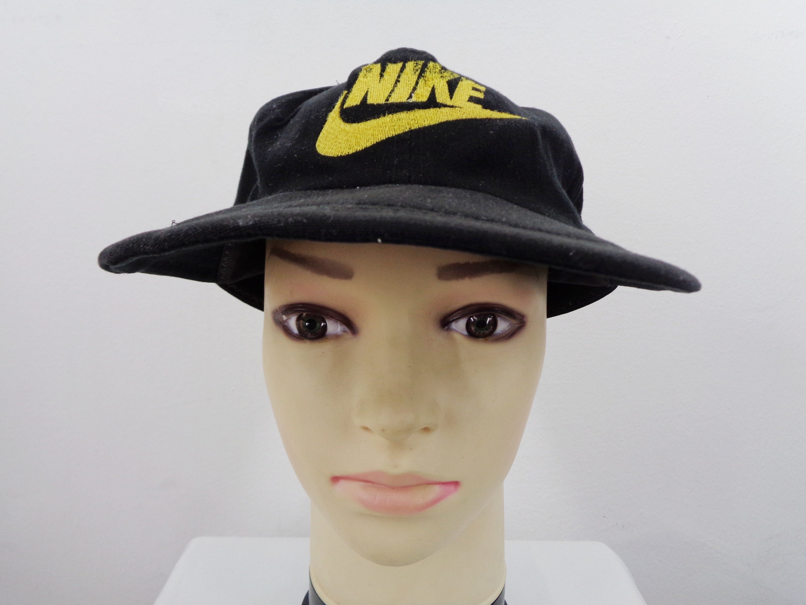 nike distressed cap