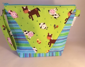 At the Farm - Medium Zip-Top