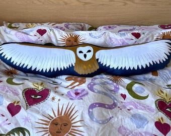 Flying Barn Owl cushion