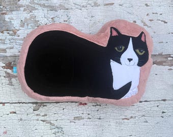 Cat cushion