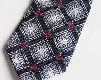 1970's Patriotic Necktie by Distinguished Elegance, Great Looking Red, White, & Navy with Geometric Design, Wide Polyester 70's Tie