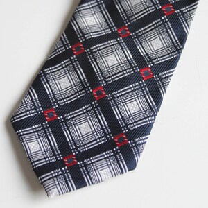 1970's Patriotic Necktie by Distinguished Elegance, Great Looking Red, White, & Navy with Geometric Design, Wide Polyester 70's Tie