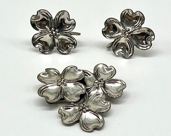 Vintage 1950's Dogwood Flowers Jewelry Set, Beau Sterling Earrings and Matching Brooch, Very Lovely Delicate Looking Set of Silver Jewelry