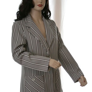 Vintage 1970&#39;s Brown & White Striped Ladies Blazer, Classic Polyester 70&#39;s Blazer, Vintage theme Halloween Party, Movie Prop, Film, Theater