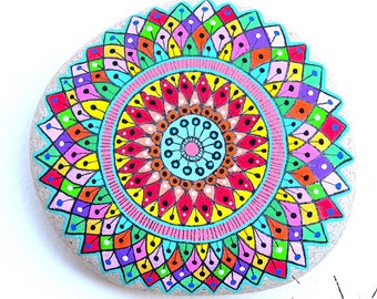 Mandala Stone - From the Book: "A Year of Stone Painting" by F.Sehnaz Bac