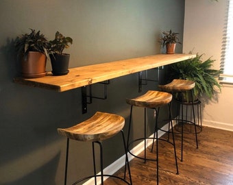 Reclaimed Pine Wall Mounted Table: Modern Bracket Desk
