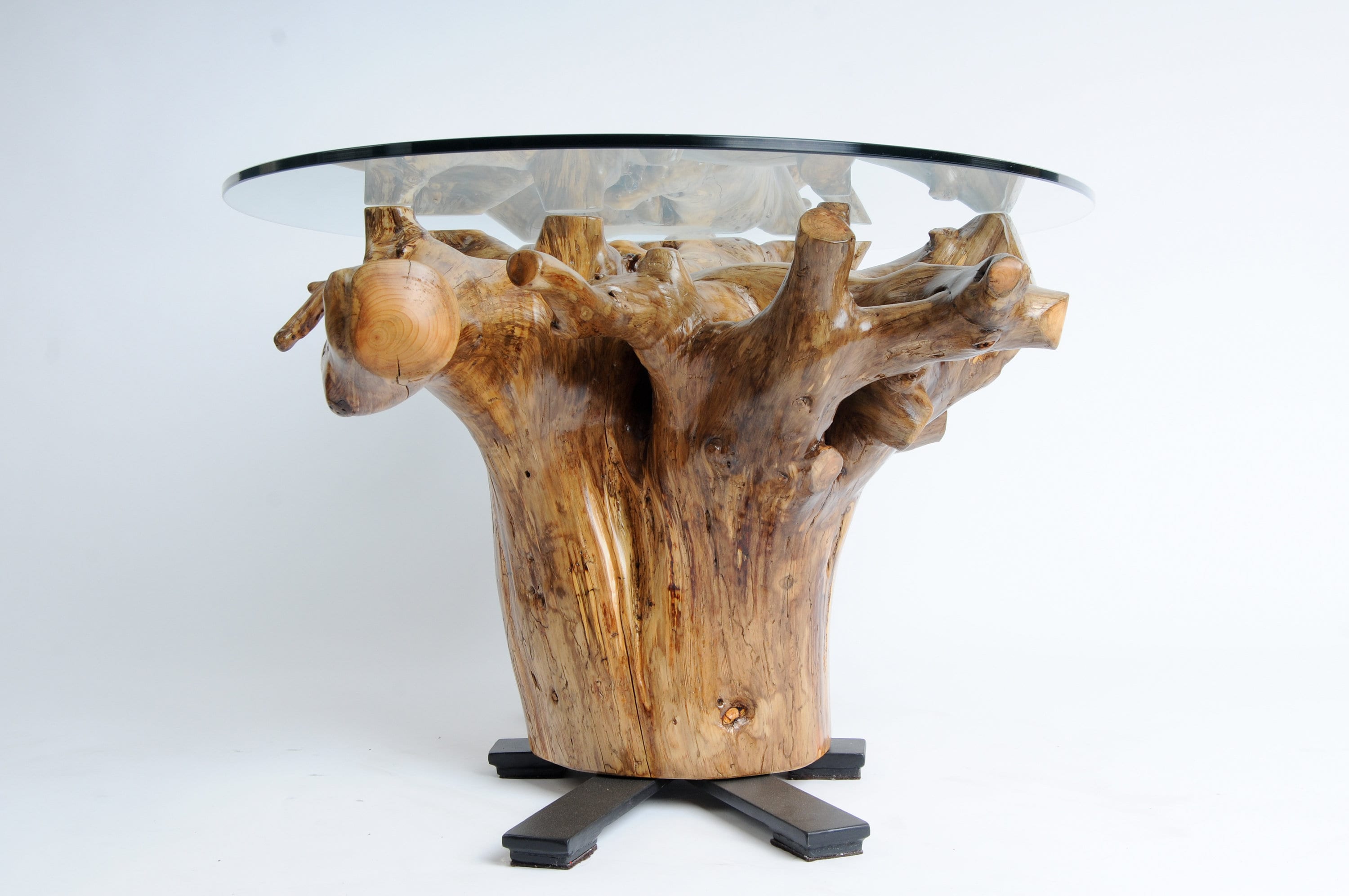 Tavolino da caffè moderno in radice di teak organico con ripiano in vetro, 2022 in vendita su