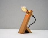 Lampada da tavolo minimalista Edison