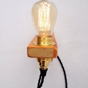 Minimalist Edison Table Lamp image 3