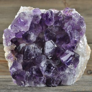 Amethyst, Geode, Birthstone, Unique Gift, Home Decor, Boho Decor, Crystal Decor, RG4-006