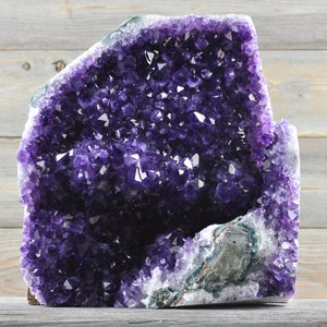 Amethyst, Geode, Birthstone, Unique Gift, Home Decor, Boho Decor, Crystal Decor, RG2-017
