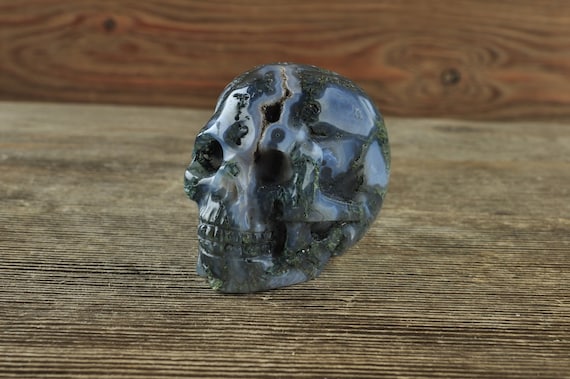 Moss Agate Crystal Skull, Mini! Halloween Decor, Skull Decor, Gothic Home Decor, Memento Mori, Goth Decor, Crystal Decor