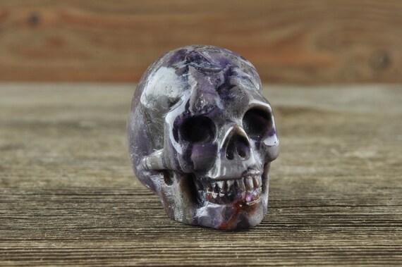 Purple Fluorite Crystal Skull, Mini! Halloween Decor, Skull Decor, Gothic Home Decor, Memento Mori, Goth Decor, Crystal Decor