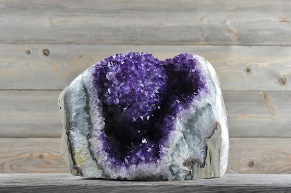 Amethyst, Geode, Birthstone, Unique Gift, Home Decor, Boho Decor, Crystal Decor, PL3-035!