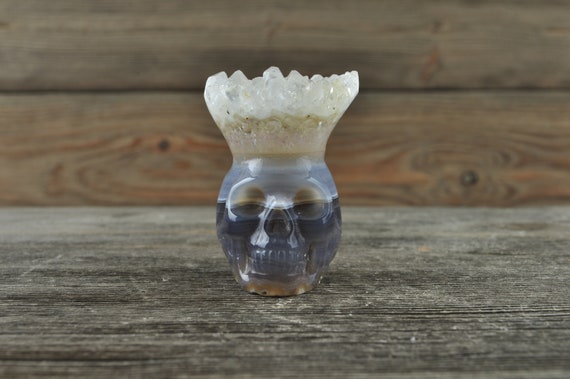 Quartz and Banded Agate Geode Crystal Mini Skull! Halloween Decor, Skull Decor, Gothic Home Decor, Memento Mori, Goth Decor, Crystal Decor