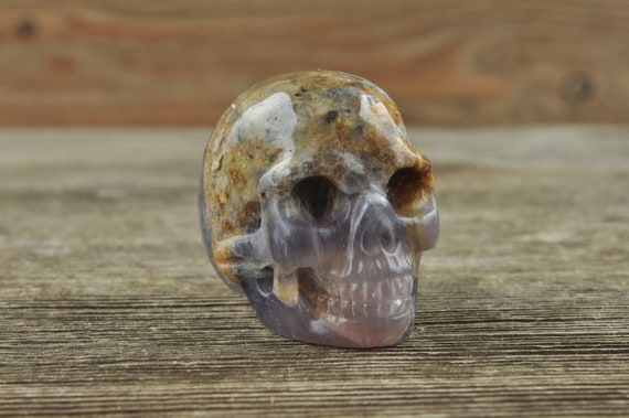 Purple Fluorite Crystal Skull, Mini! Halloween Decor, Skull Decor, Gothic Home Decor, Memento Mori, Goth Decor, Crystal Decor