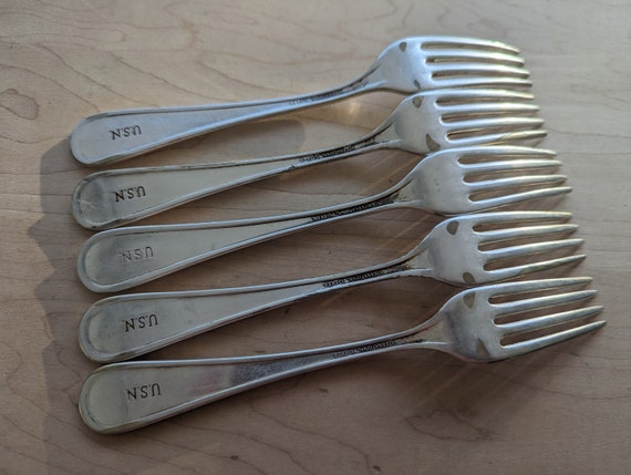 us navy スプーンバングル　usn us navy スプーンバングル usn WWII USN Fork and Spoon – The