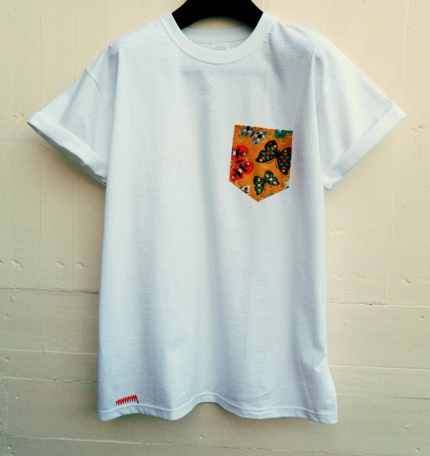 Image of Men's Butterflies Pattern, White Pocket T-Shirt, T - Shirt, Tee, Unisex, Menswear, Uk