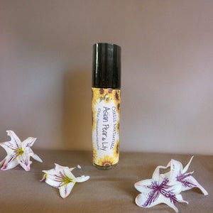 Asian Pear & Lily Perfume: Natural Oil Roll-On (10 ml)