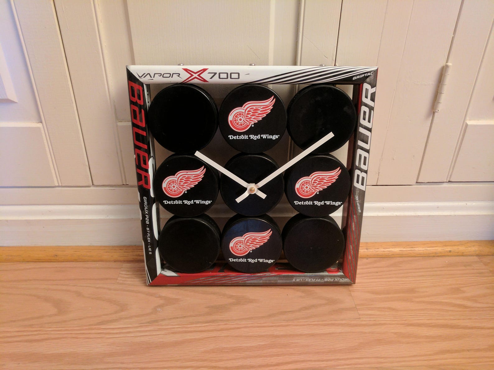 Hockey Puck Clock Etsy