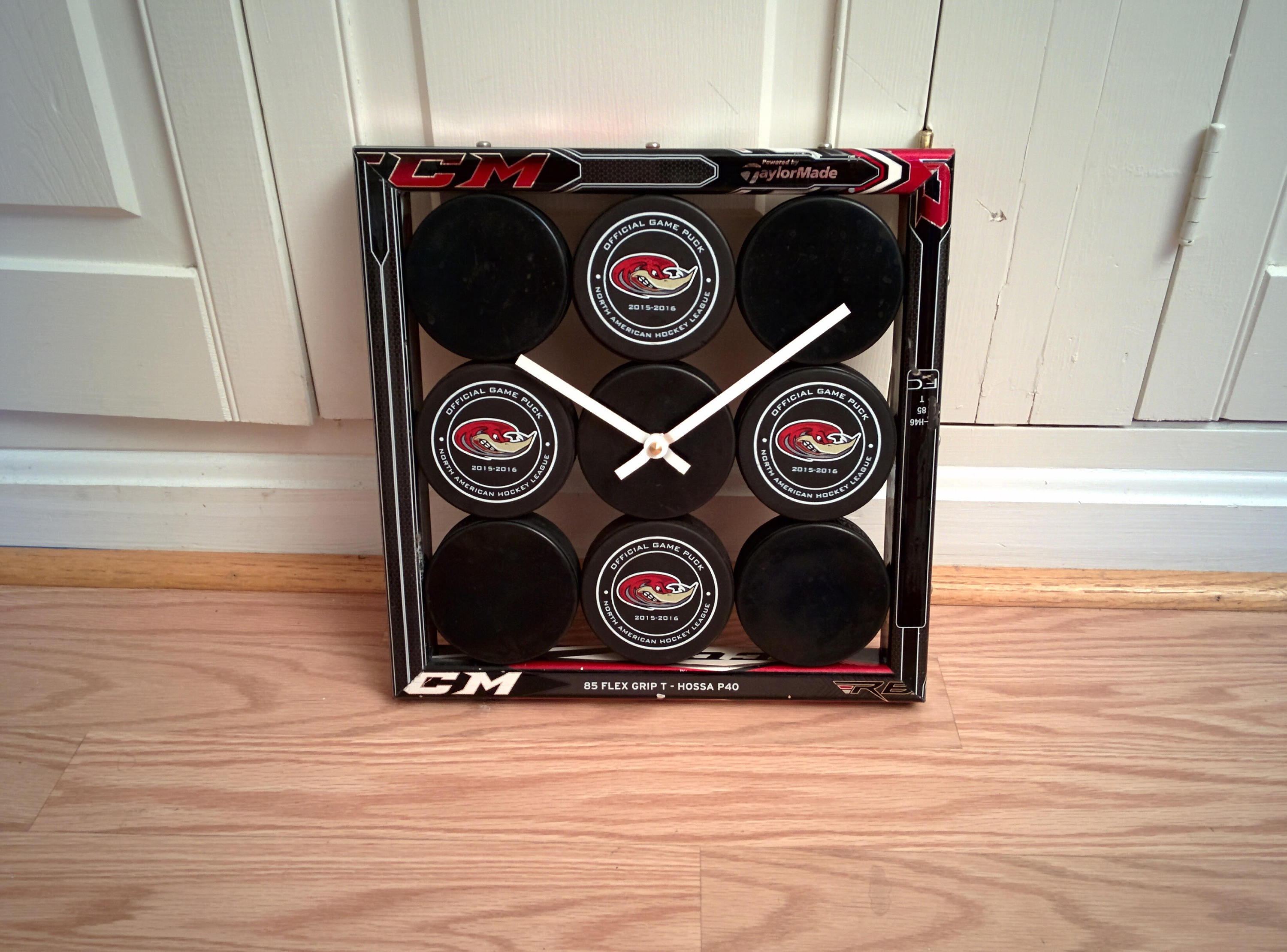 Hockey Puck Clock Etsy