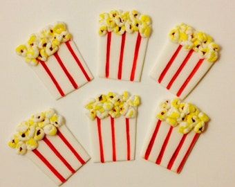 12 Popcorn bucket Cupcake Toppers - Fondant