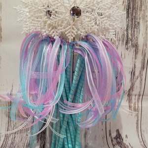 Beautiful Frozen inspired glitter snowflake wands party favor set of 8/ Party Favor/Centerpiece/Glitter Wand/Birthday Party Favor