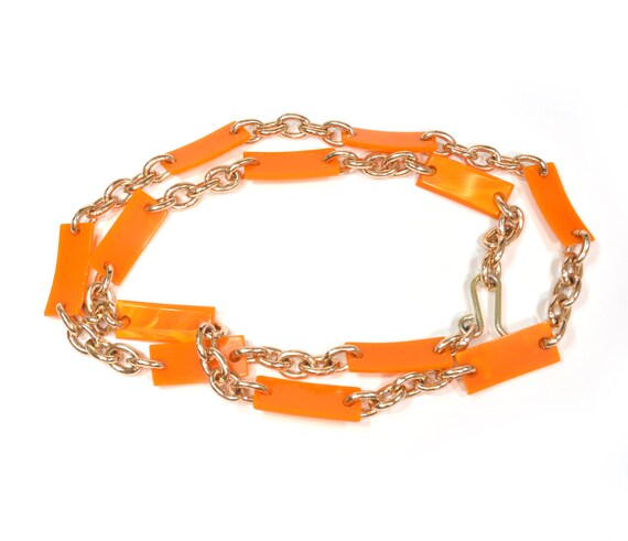 Vintage Necklace - Vintage 1970s Orange Bakelite … - image 2