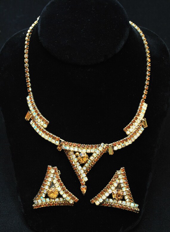 Vintage Jewelry Set - Vintage 1960's Costume Jewel