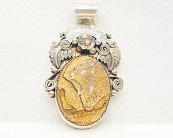 Vintage Pendant - Vintage Sterling Silver Native American Large Agate Pendant