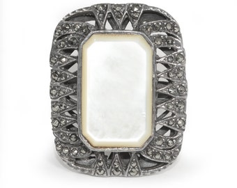 Vintage Sterling Silver Marcasite Ring with Mother of Pearl - Size 9