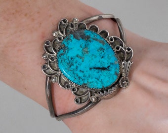 Vintage Bracelet - Vintage Sterling Silver Turquoise Cuff Bracelet