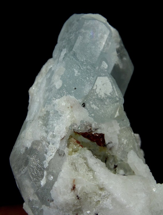 Red aquamarine sale