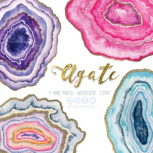 Puede incluir: Cuatro ilustraciones de ágata en acuarela con detalles dorados. Las ágatas son en tonos de morado, rosa, azul y naranja. El texto "Agate" está escrito en letra dorada. El texto "4 Hand Painted Watercolor Clipart" está escrito en negro debajo de la palabra "Agate".