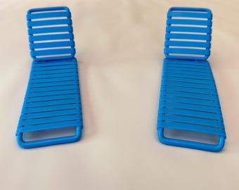 VTG Mattel Arco Barbie Blue Backyard Terrasse Pool Chaise Lounge Chairs 2 Set 1986
